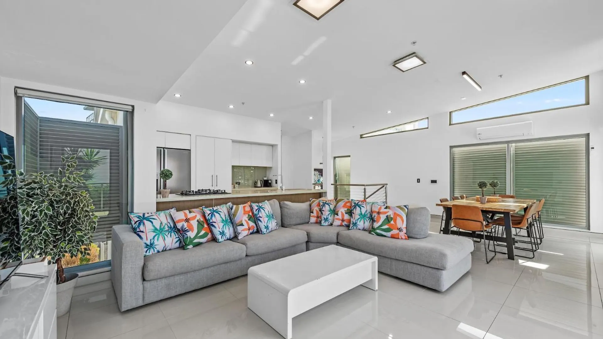 Proximity Waterfront Apartments 레드클리프 오스트레일리아