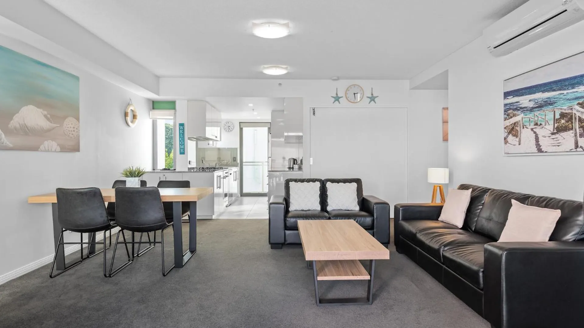 Proximity Waterfront Apartments 레드클리프 아파트호텔